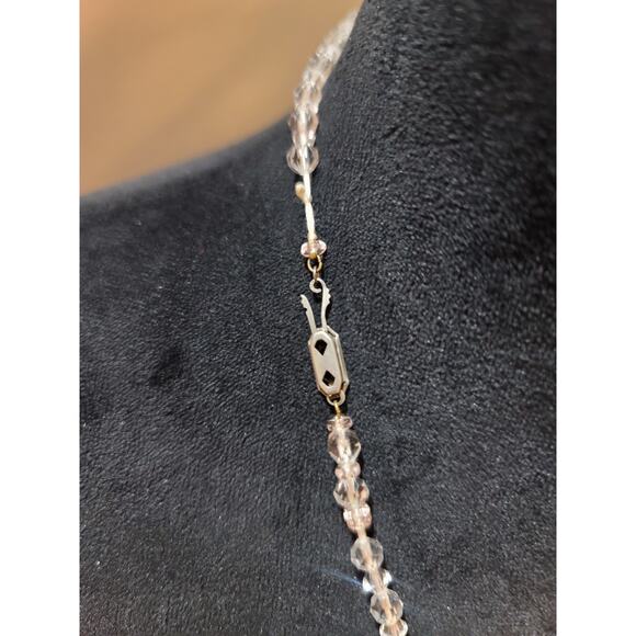 Women's Clear Faceted Bead Necklace With Box Clasp Lock Elegant Vintage Jewelry - Picture 6 of 6